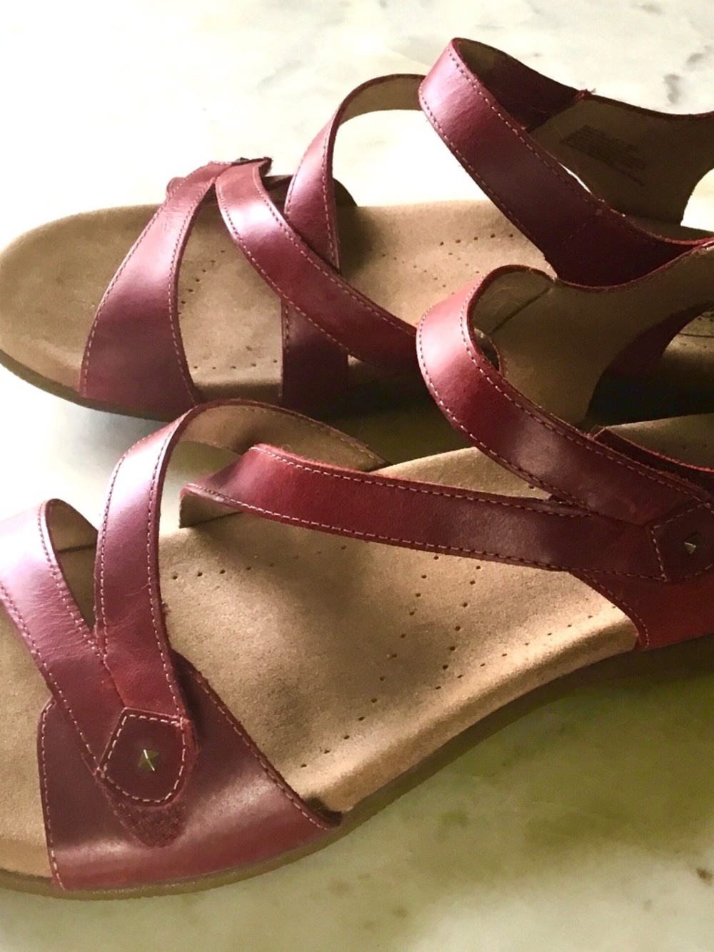 TAOS. - Big Time Sandal - RED - Size 9 - Picture 4 of 9